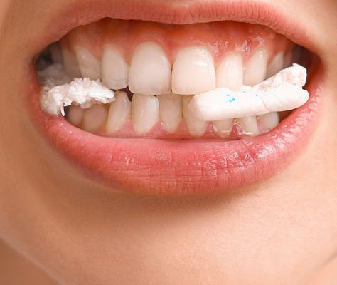 چگونه بوی بد دهان ناشی از معده را برطرف کنیم؟