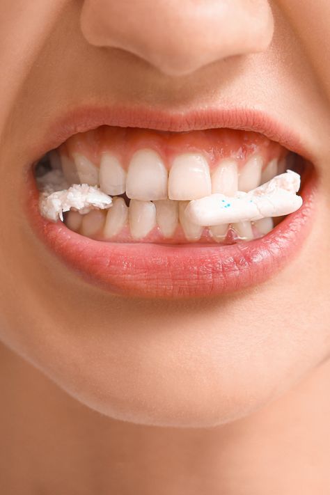 چگونه بوی بد دهان ناشی از معده را برطرف کنیم؟
